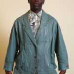 Graue Lederjacke mit Kragen XL