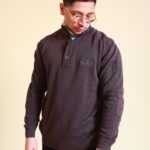 Brauner Pullover 54