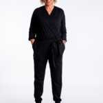 Streetstyle und Eleganz verbunden in diesem Nadel und Faden Jumpsuit. From Hamburg with Love, Nadel und Faden L
