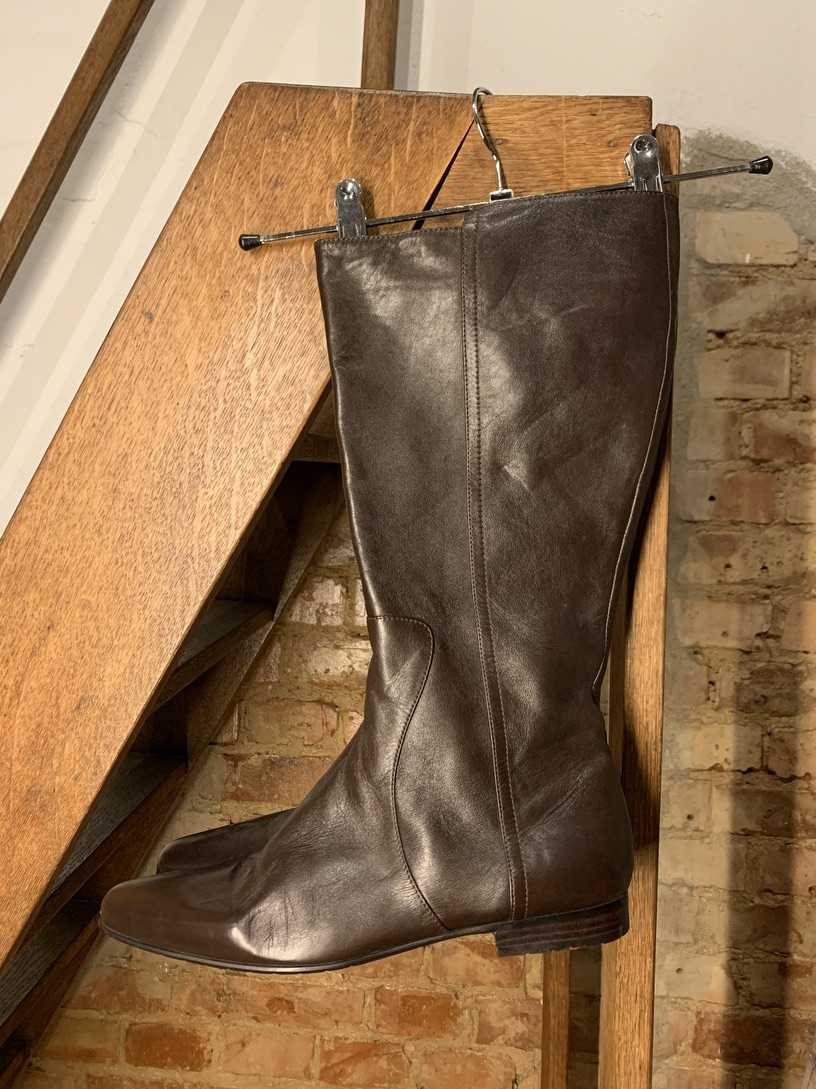 Dunkelbraune Echtlederstiefel 41,5 – Bild 1