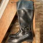 Schwarze Hilfiger Lederstiefel mit petrolfarbenem Schafft  39