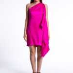 Pinkes Cocktailkleid mit Reisverschluss und assymetrischem Schnitt. Sehr verspielt one shoulder Kleid ohne Taschen, robert rodriguez S