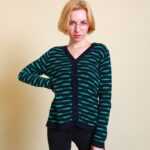Schwarz grüne Strickjacke M
