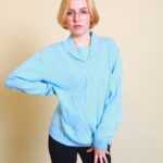 Hellblauer Strickpullover XL