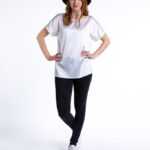Wunderschöne cremeweiße Seidenbluse mit Punkten, van Laack S