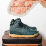 Nike Court Borough Mid Winter Dunkelgrün 45,5