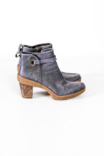 El Naturalista 
Stiefeletten 40