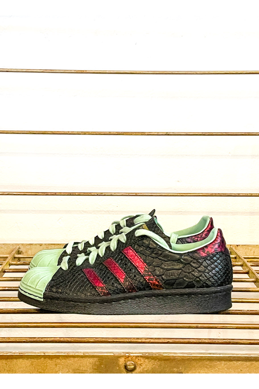 Adidas Superstar in Mint/Schwarz 36 – Bild 4