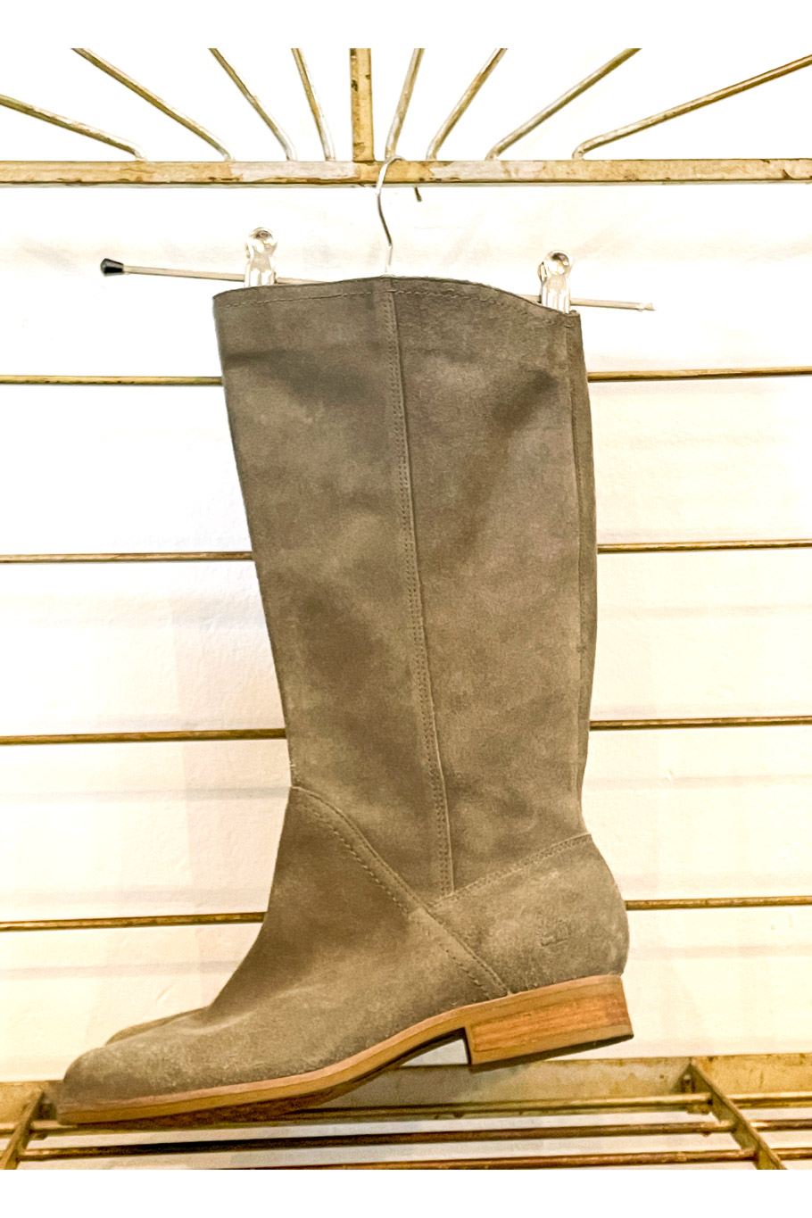 Klassischer, kniehoher Schaftstiefel 41/42 – Bild 1