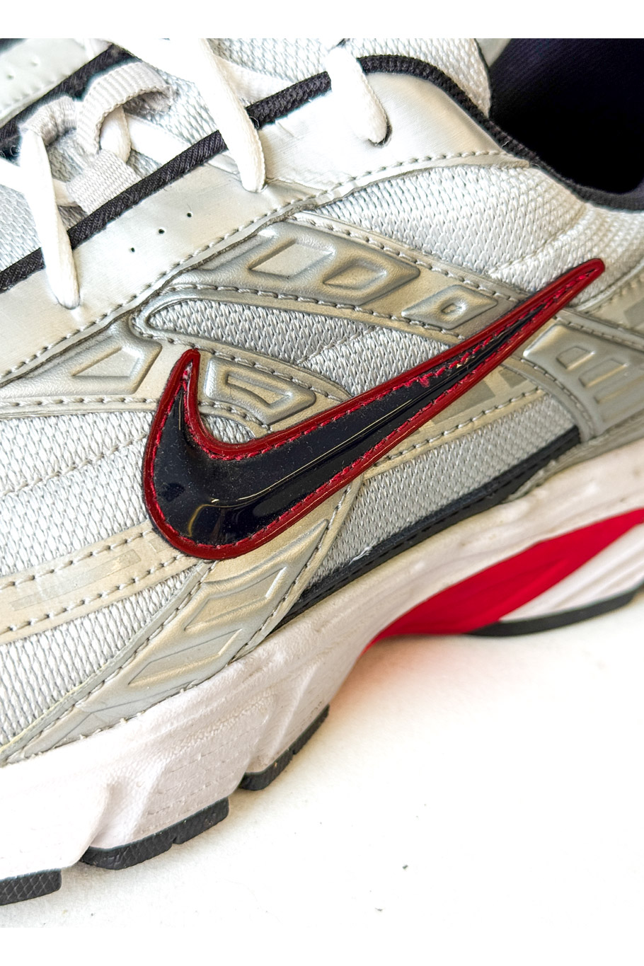 Nike Initiator Silber 46 – Bild 2