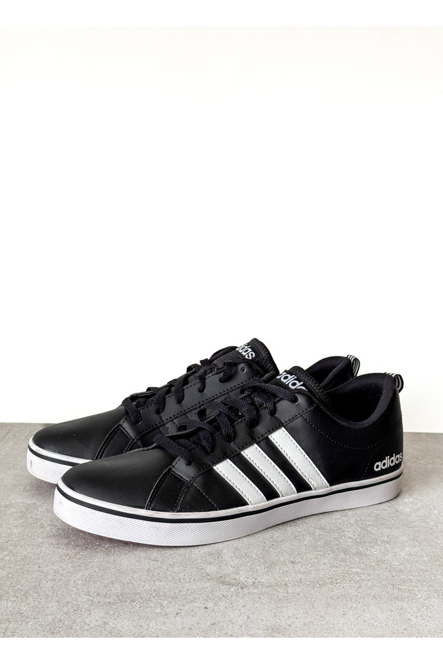 Adidas VL Court 2.0 Sneaker 44.5 – Bild 1