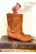 Hellbraune schlichte Stiefeletten 42 – Bild 2