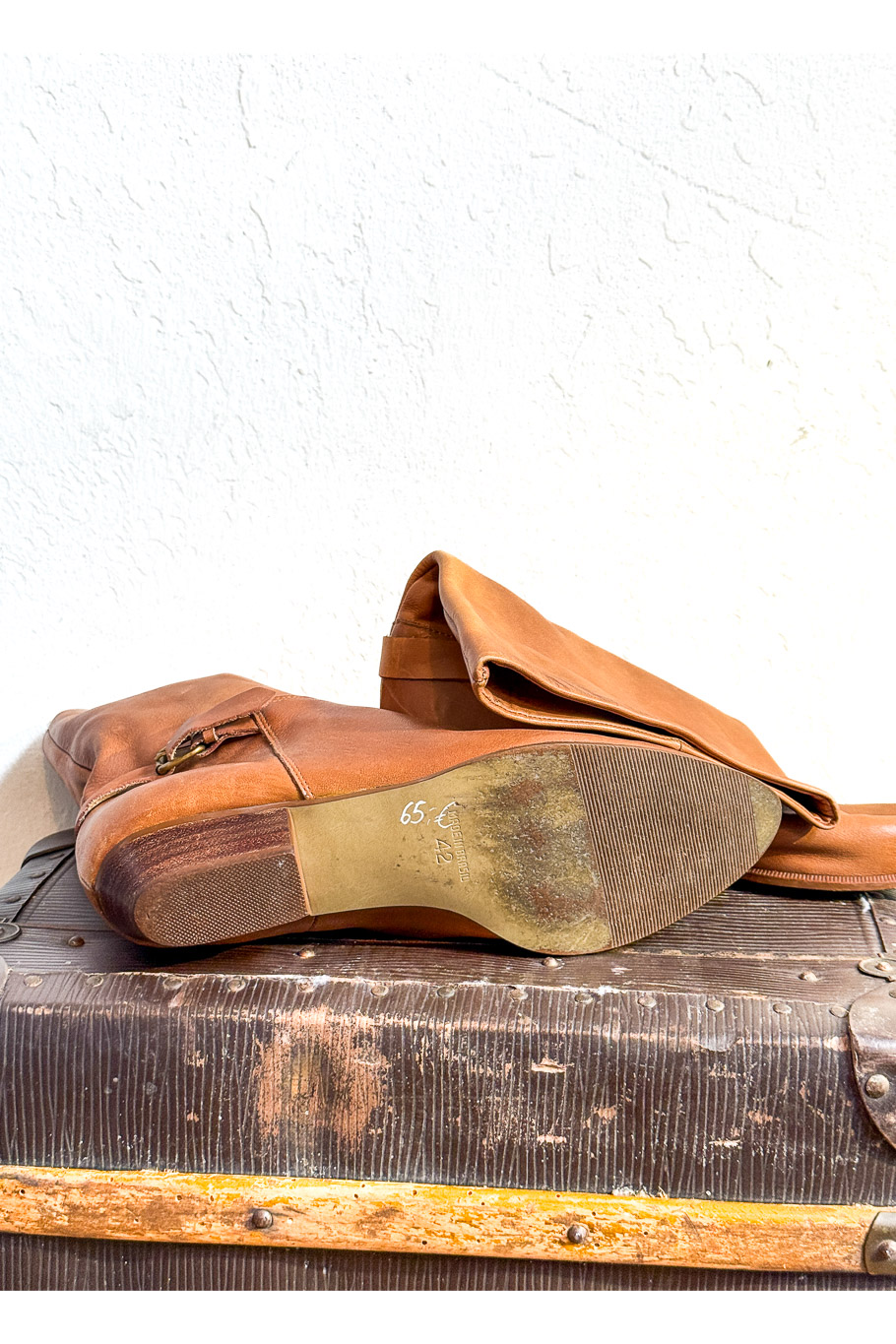 Hellbraune schlichte Stiefeletten 42 – Bild 3