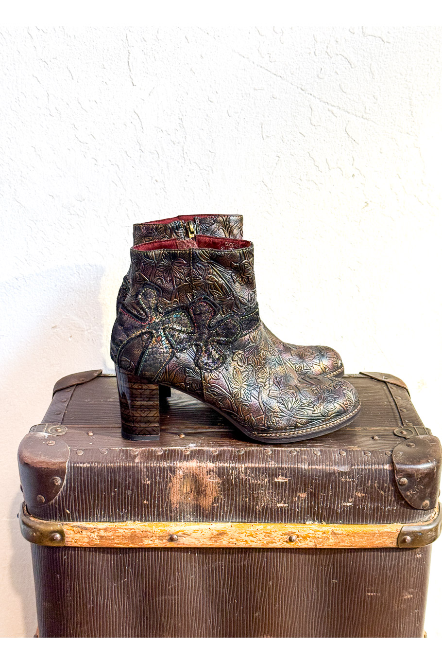 Blumiger Stiefel 40 – Bild 1